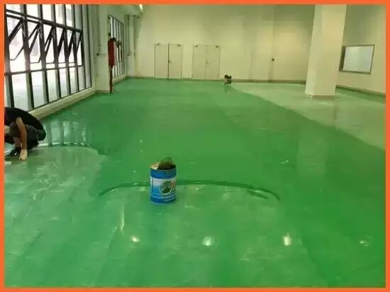 马尾选择适合室外地坪漆翻新的材料 
